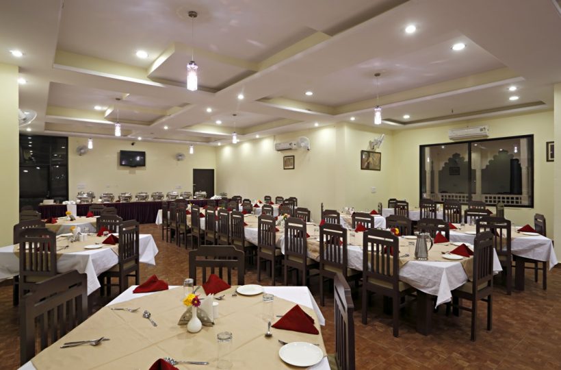 om-rudra-priya-dinning-area